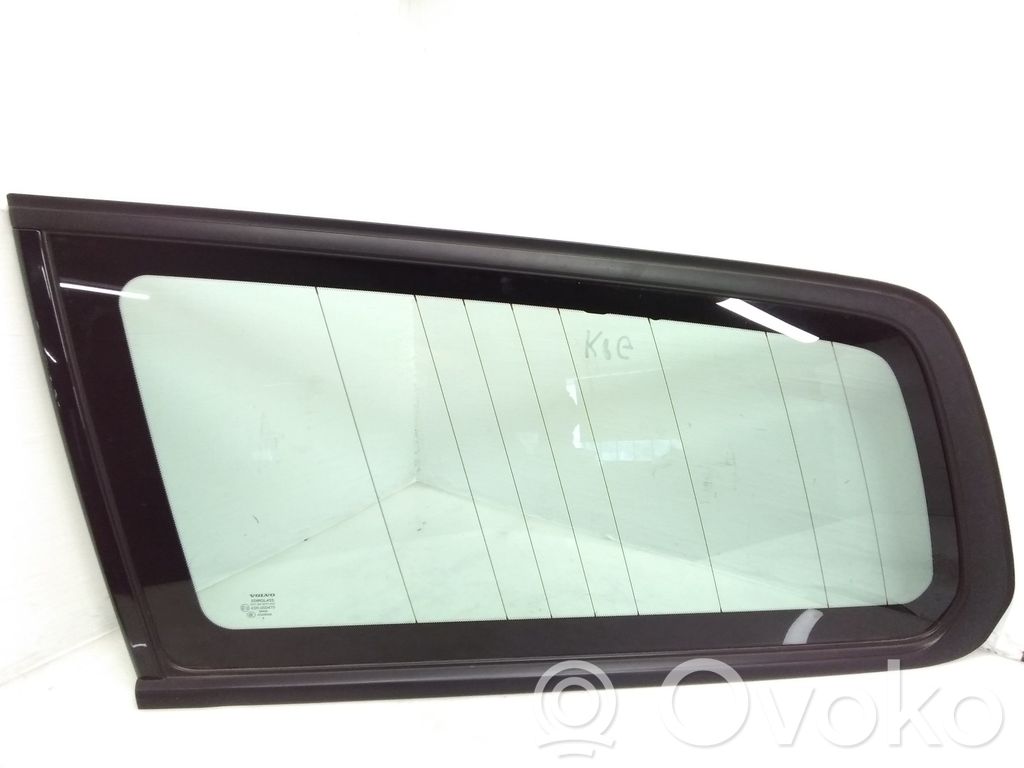 Volvo XC70 Vidrio lateral trasero 