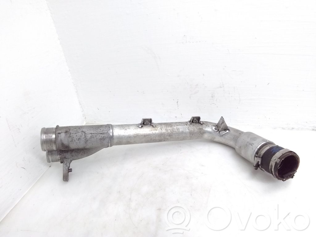 Porsche Cayenne (92A) Tubo flessibile intercooler 