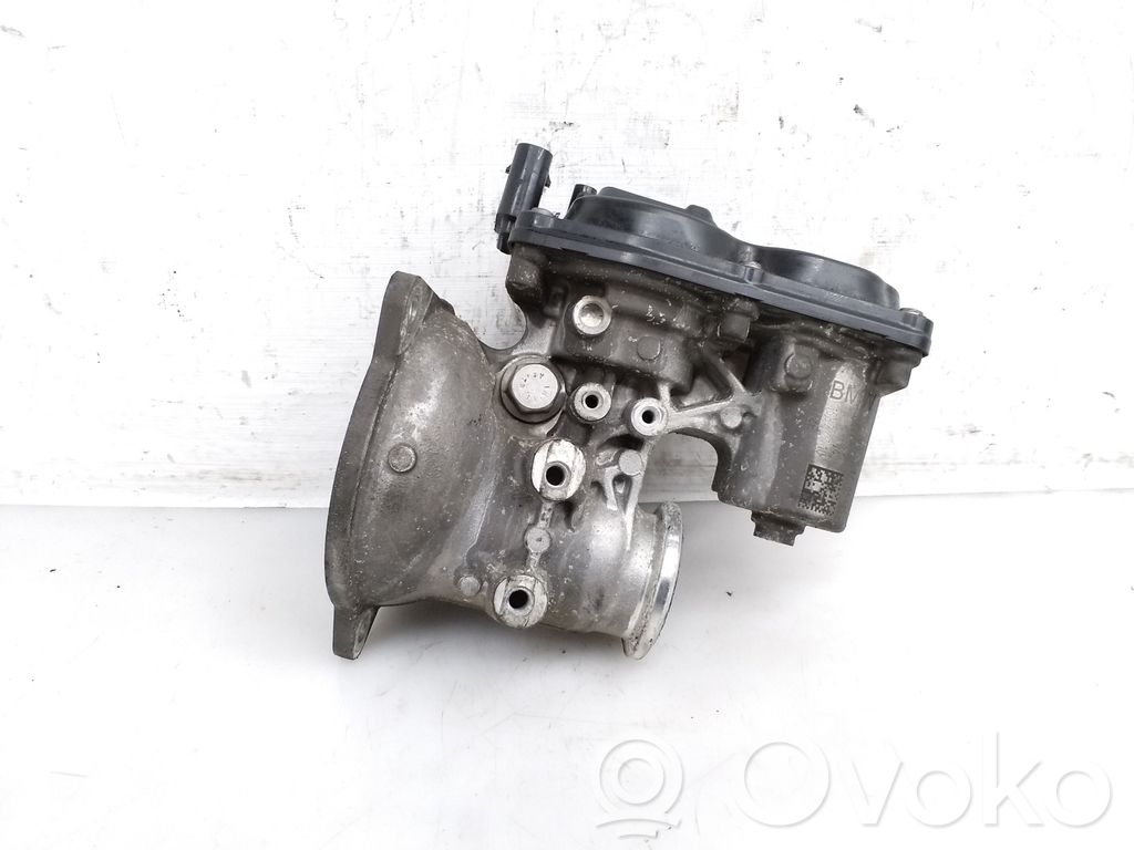 BMW 7 G11 G12 EGR vožtuvas 