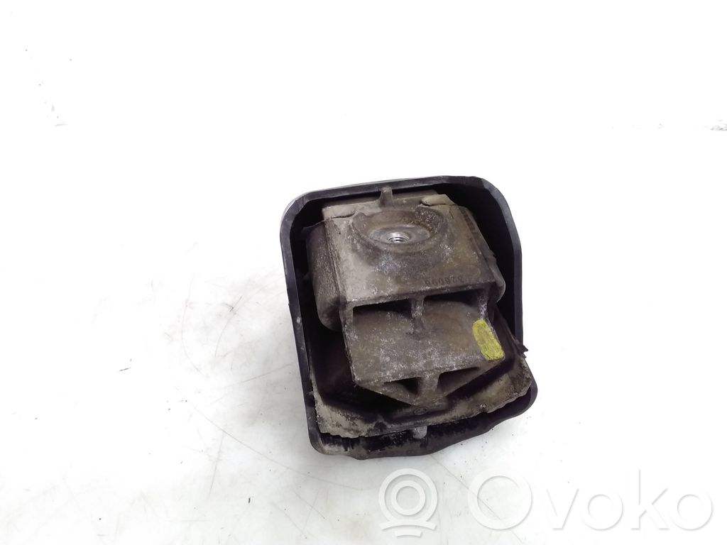Mercedes-Benz Sprinter W906 Engine mount bracket 