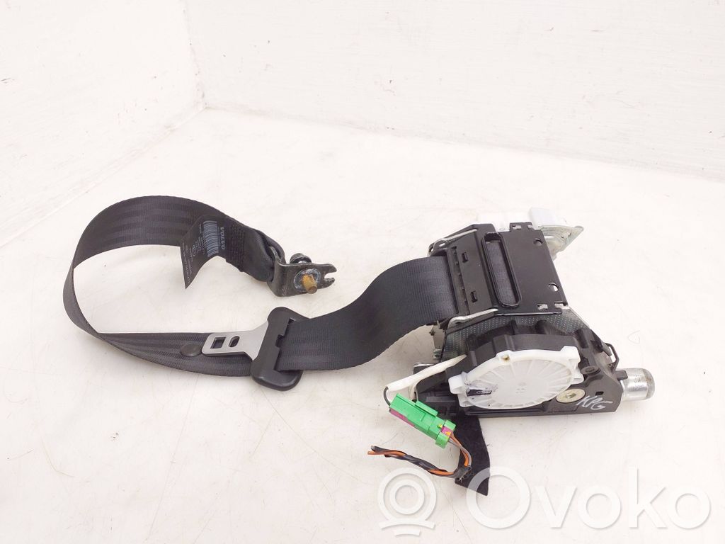 Volvo XC60 Cinturón trasero 