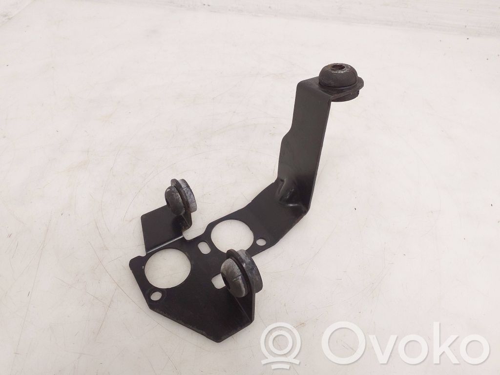 Ford Kuga II ABS pump bracket 