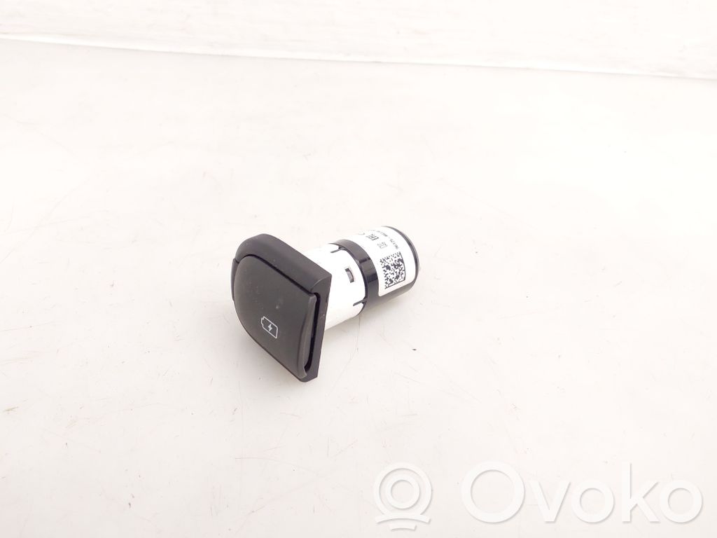 KIA Soul Gniazdo / Złącze USB 