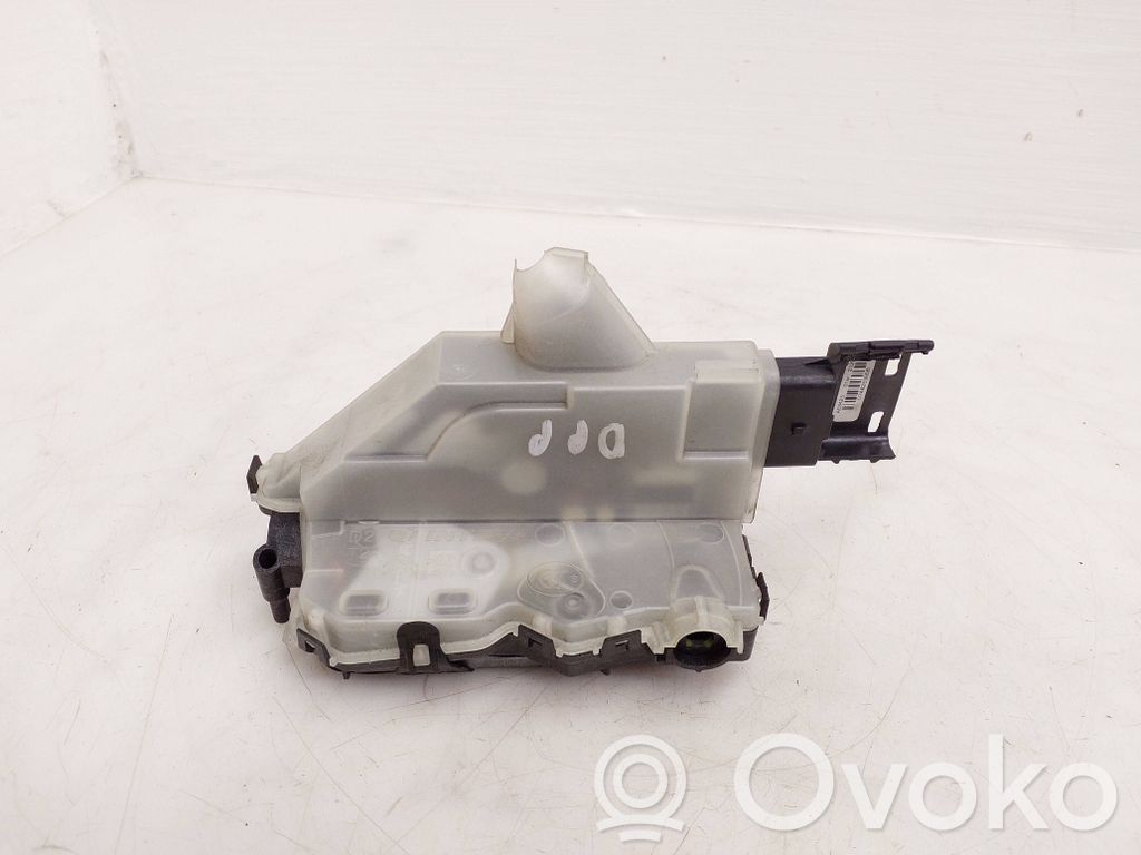 Citroen Berlingo Front door lock 