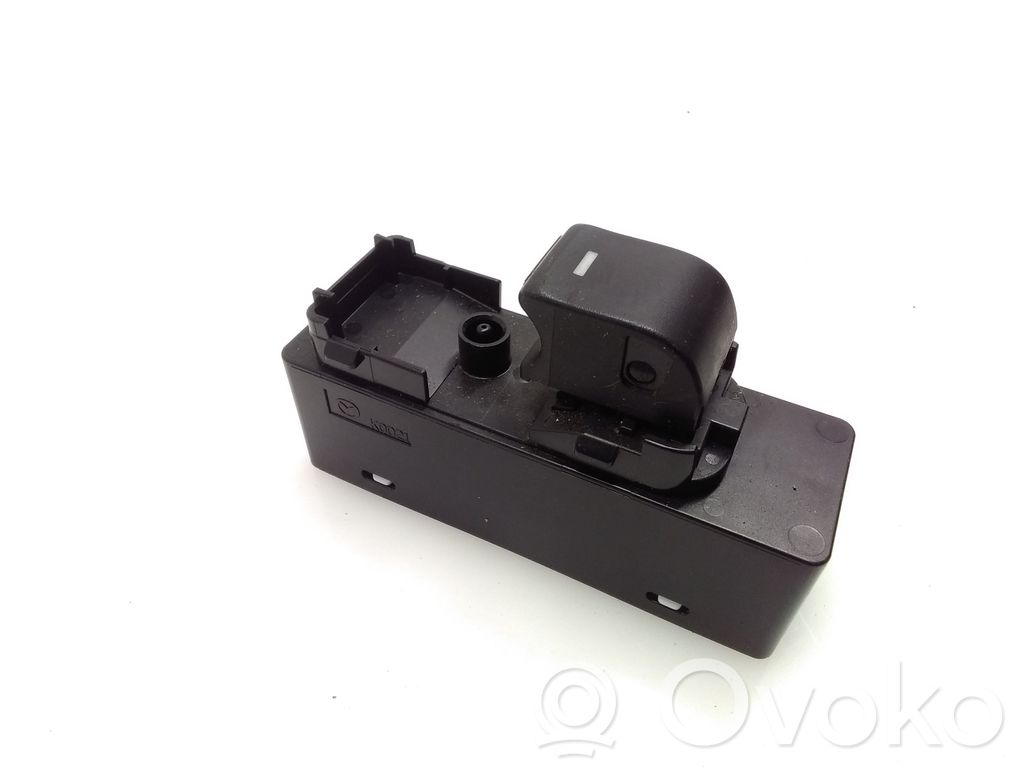Mazda CX-5 Electric window control switch 
