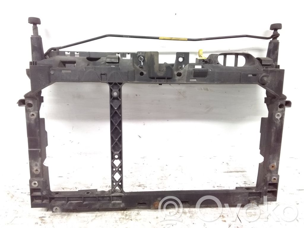 Ford Turneo Courier Marco panal de radiador