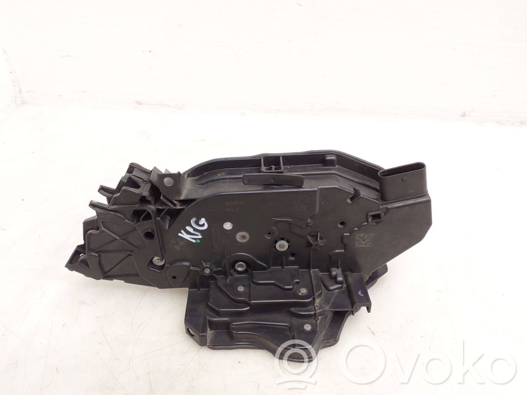 BMW 3 G20 G21 Serratura portiera posteriore 
