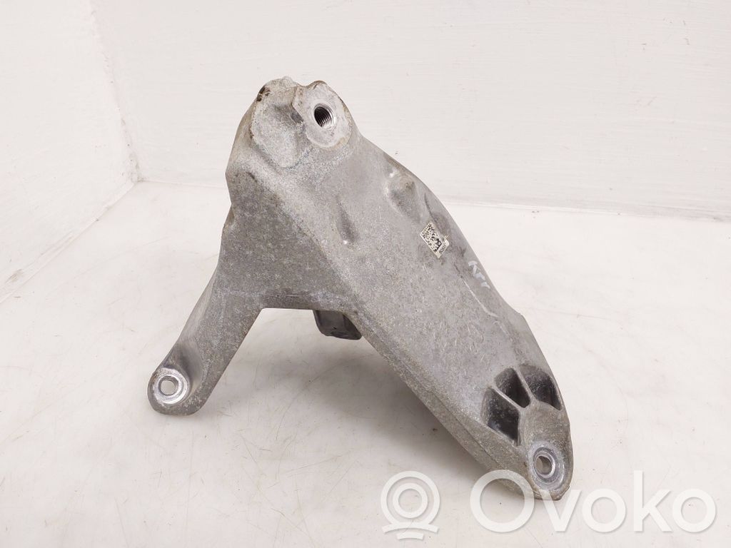 Audi e-tron Engine mounting bracket 