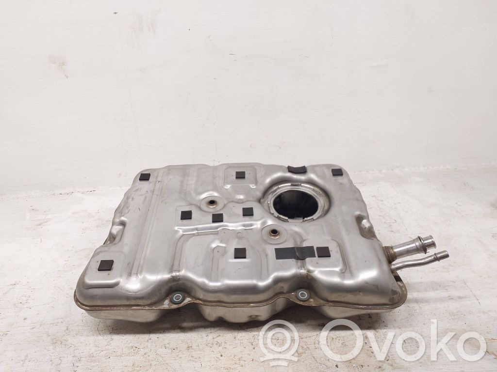 BMW 5 G30 G31 G38 Polttoainesäiliö 