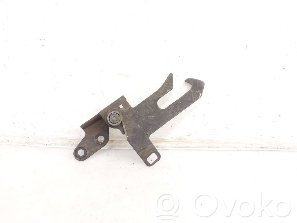 Volvo XC90 Engine bonnet/hood lock/latch loop/hook 