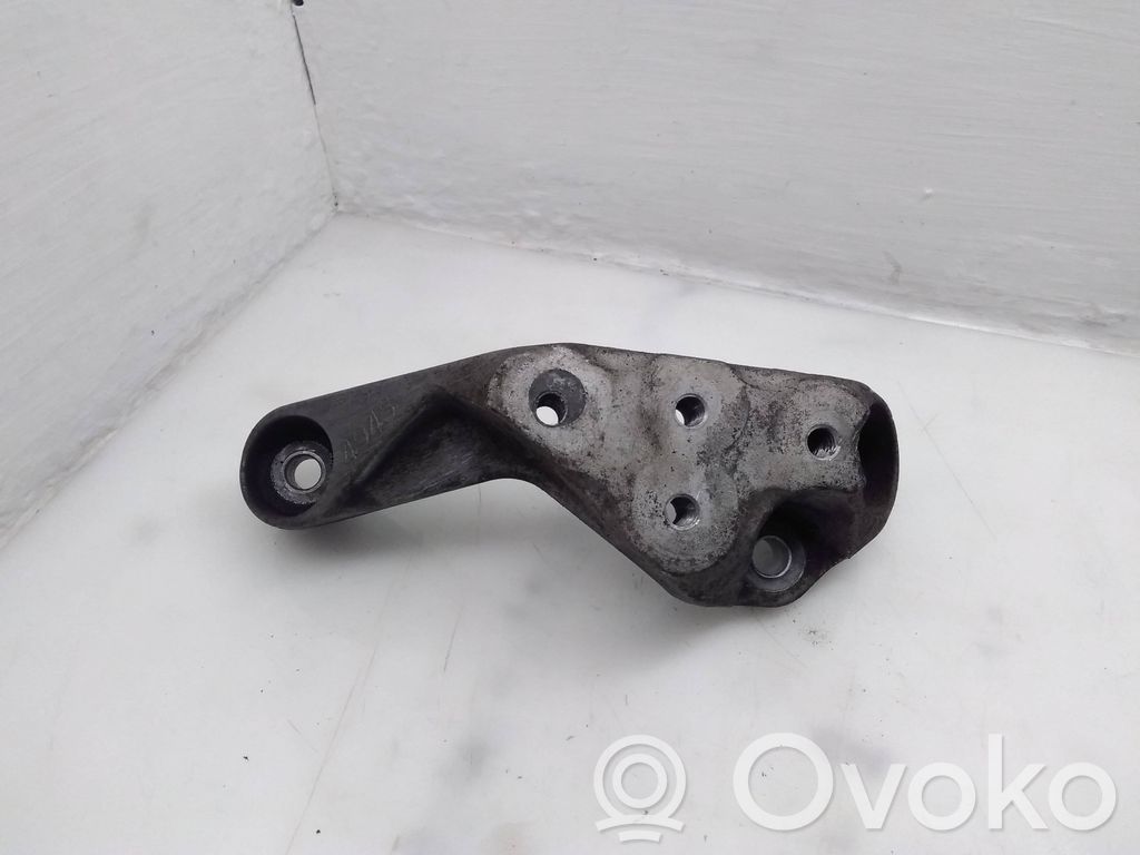Opel Mokka Gearbox mounting bracket 