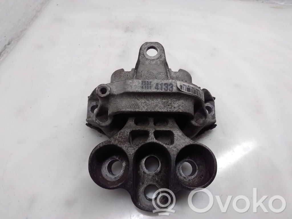 Opel Mokka Engine mount bracket 