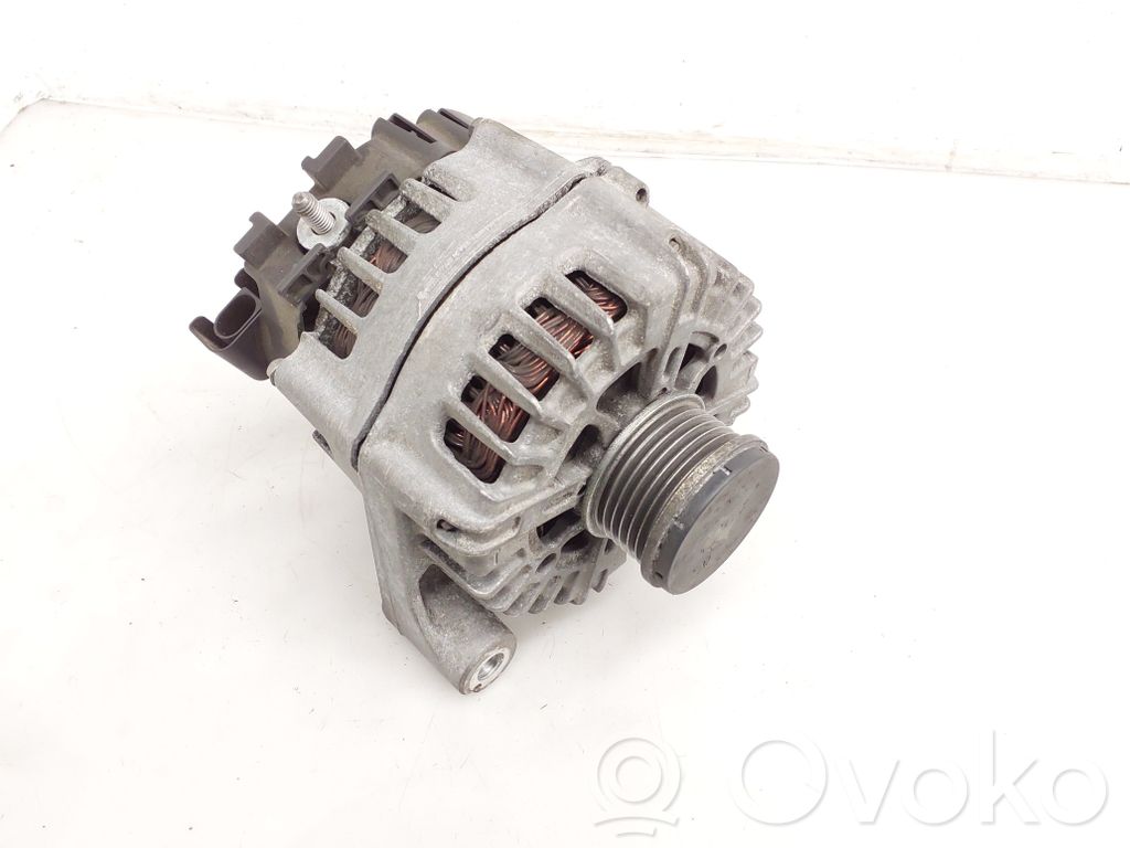 BMW 5 F10 F11 Генератор 