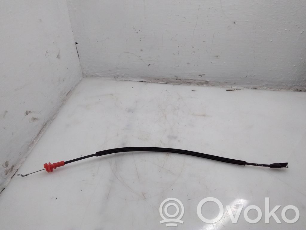 Línea de cable de puerta trasera