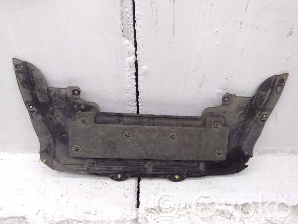 BMW 5 G30 G31 G38 Protezione anti spruzzi/sottoscocca del motore 
