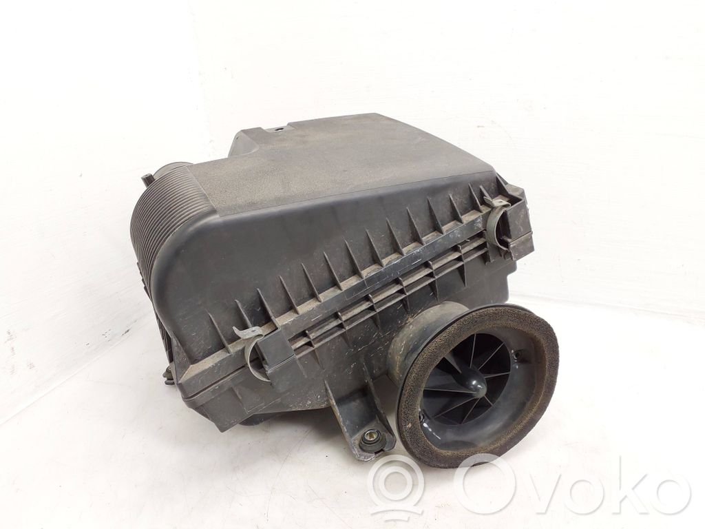 Obudowa filtra powietrza   177000L380,2640308001,014140689
