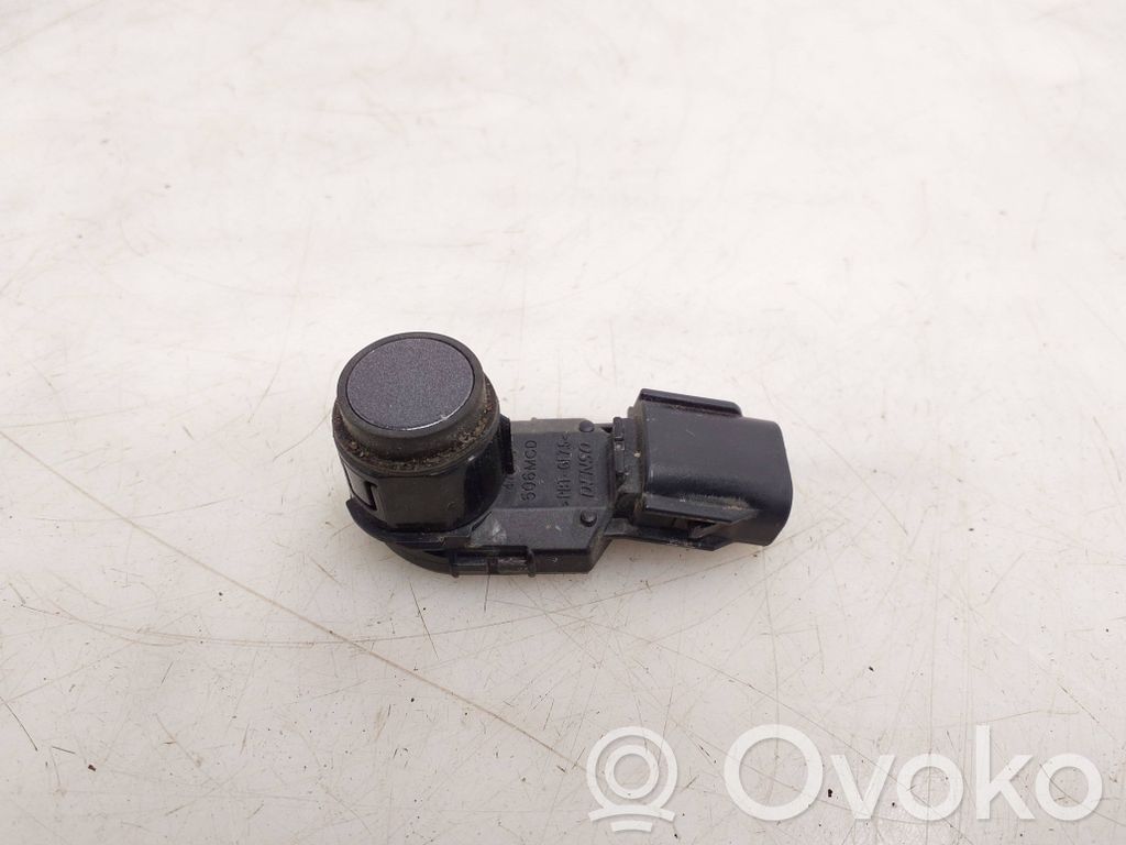 Toyota Hilux VIII Czujnik parkowania PDC 