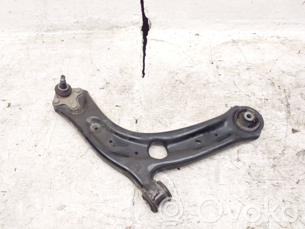 Wahacz przedni   B521S2505S