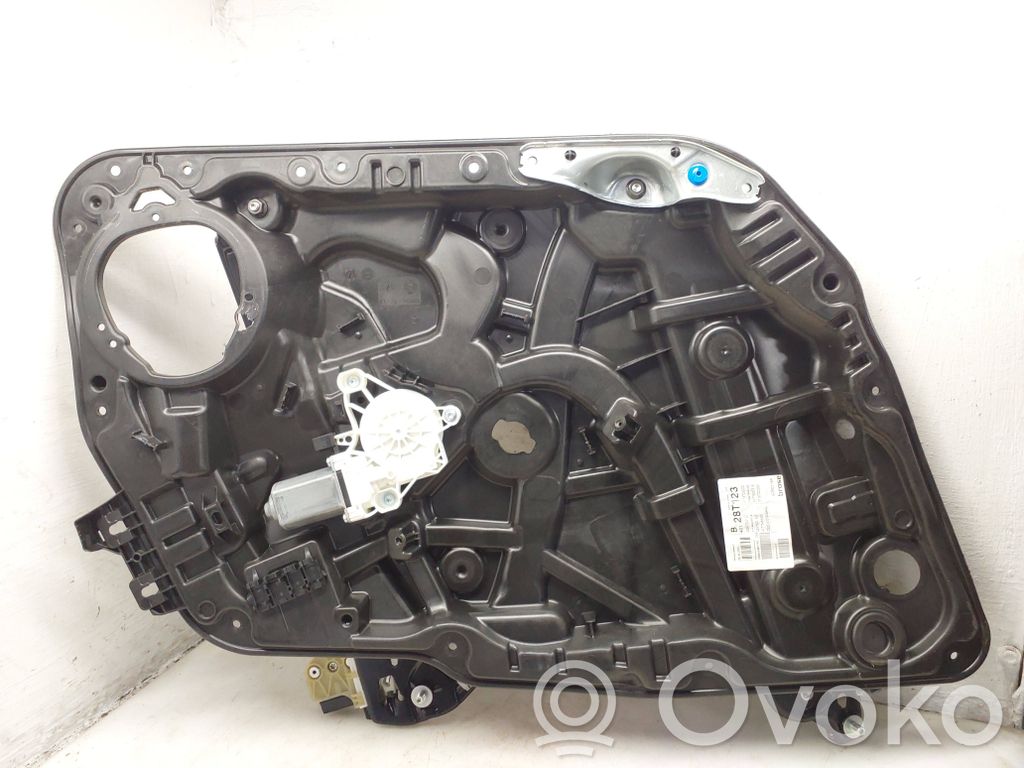 Mercedes-Benz CLA C118 X118 Elektryczny podnośnik szyby drzwi przednich 