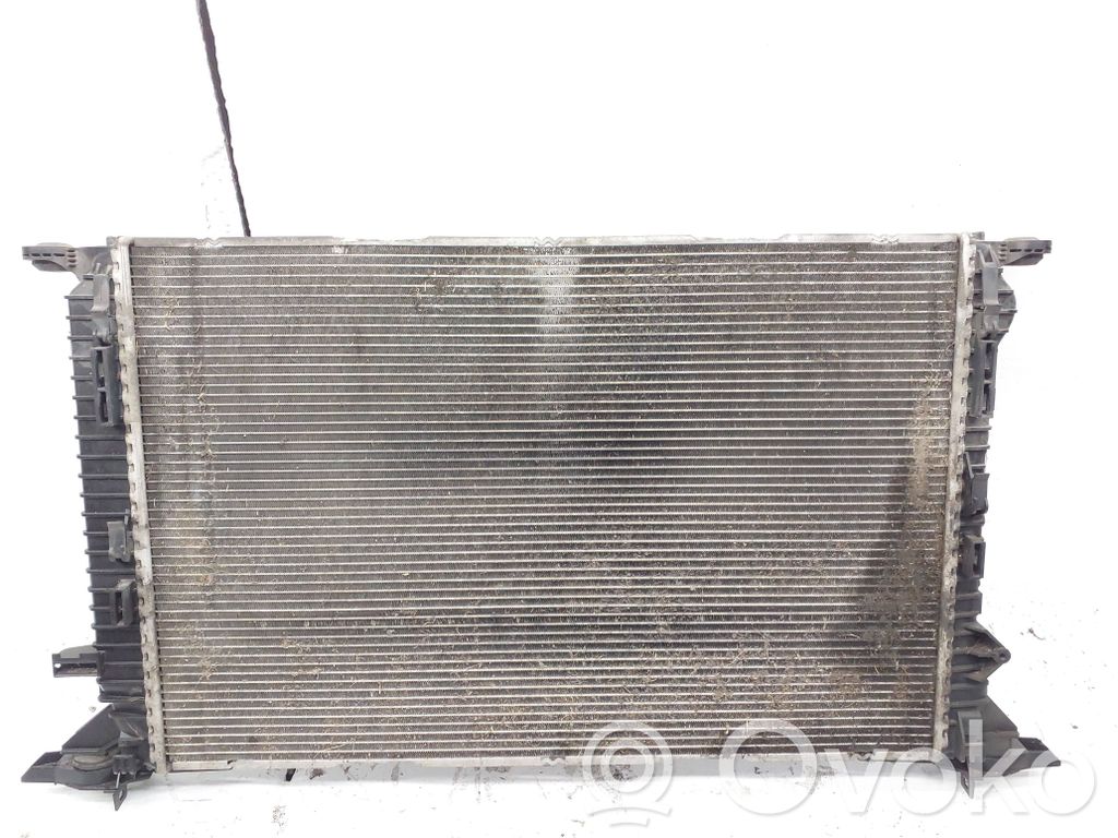Audi A4 Allroad B8 Coolant radiator 