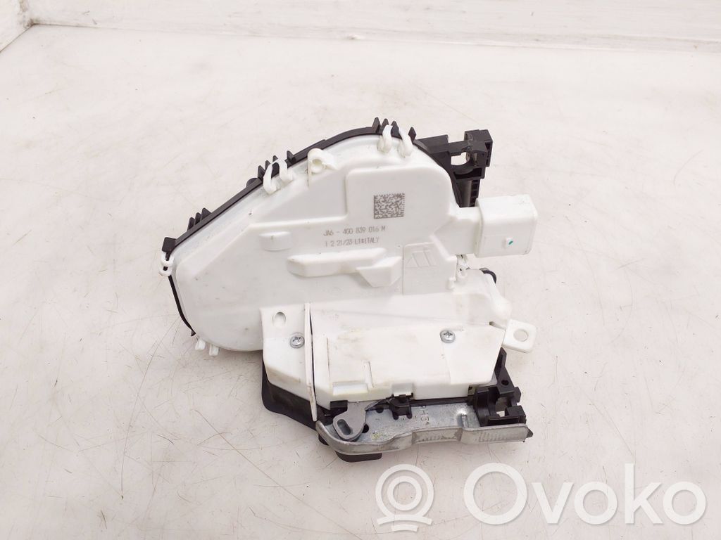 Audi A5 Takaoven lukko 