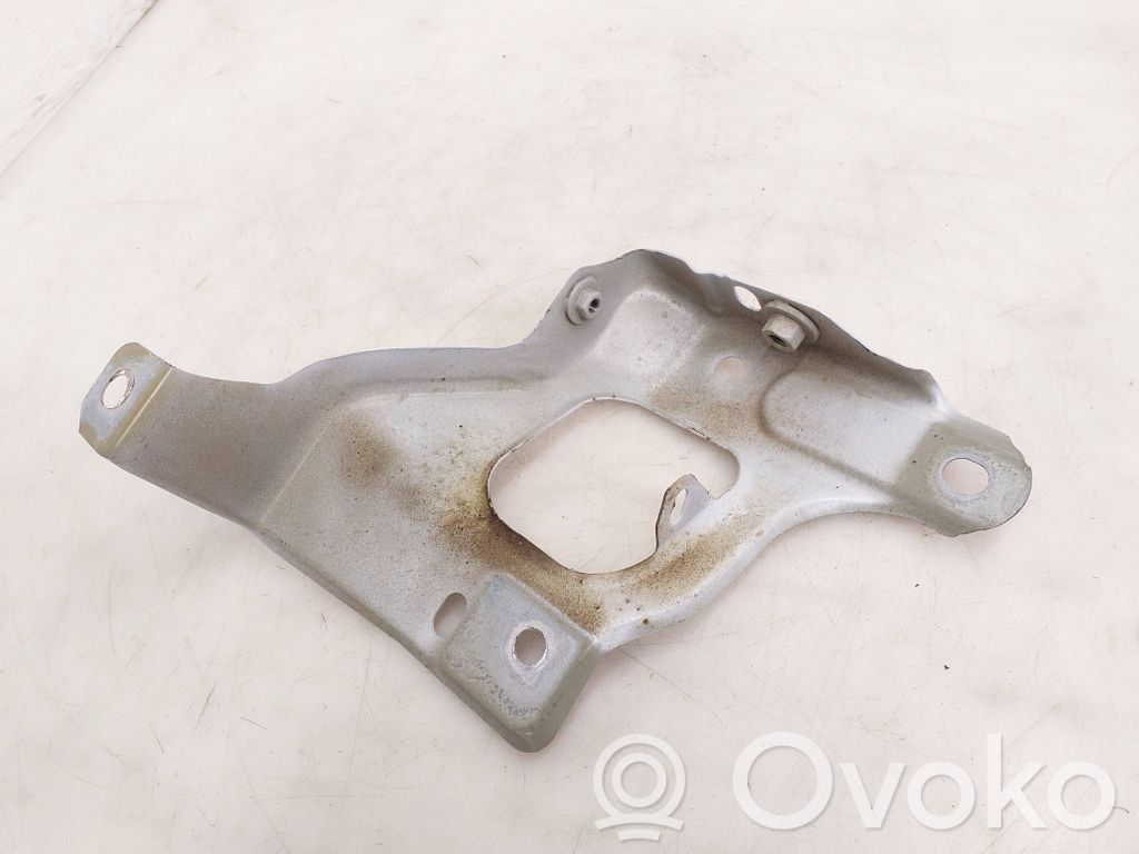 Tesla Model 3 Laikiklis sparno 