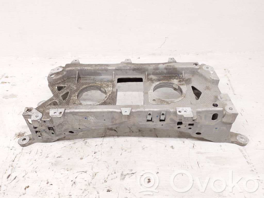 Engine mounting bracket   LJ986F065AD