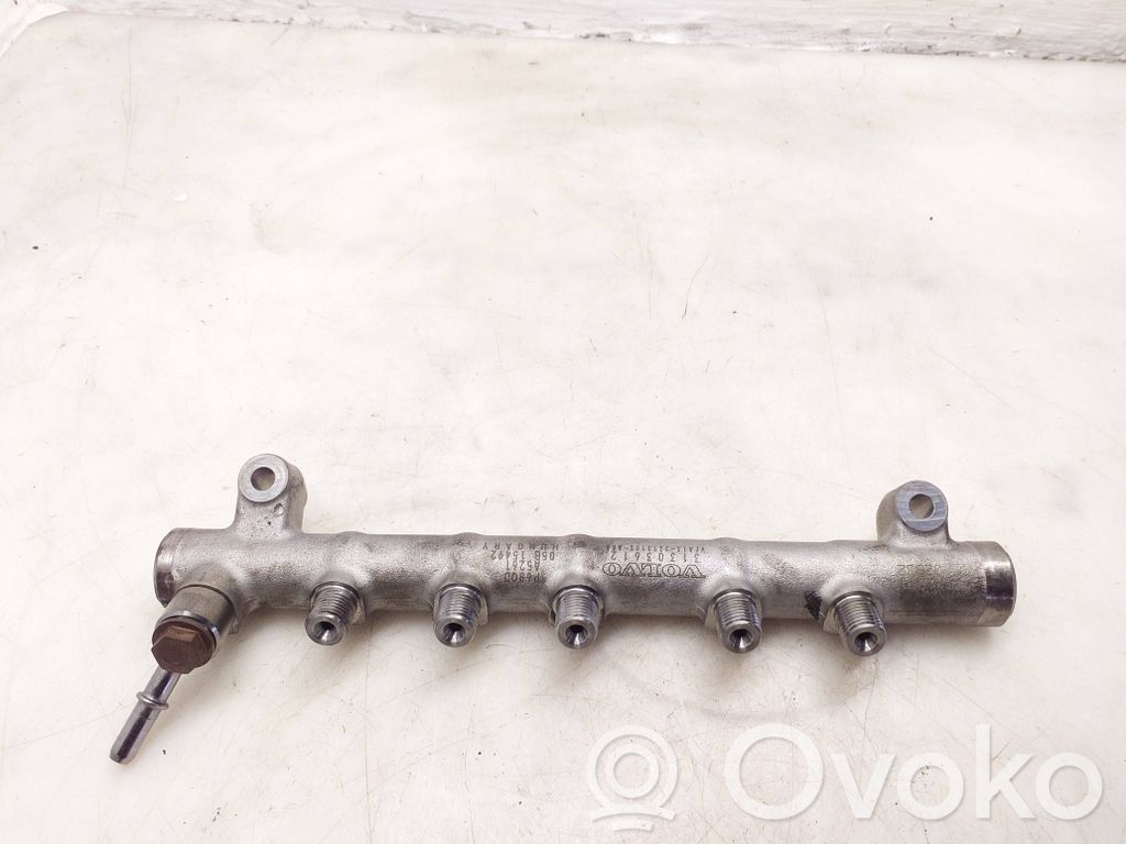 Volvo S90, V90 Listwa wtryskowa