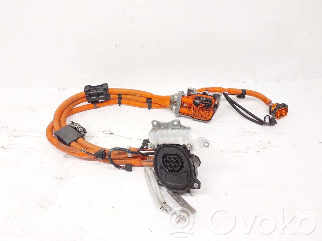 Lexus RZ Electric car charge socket 