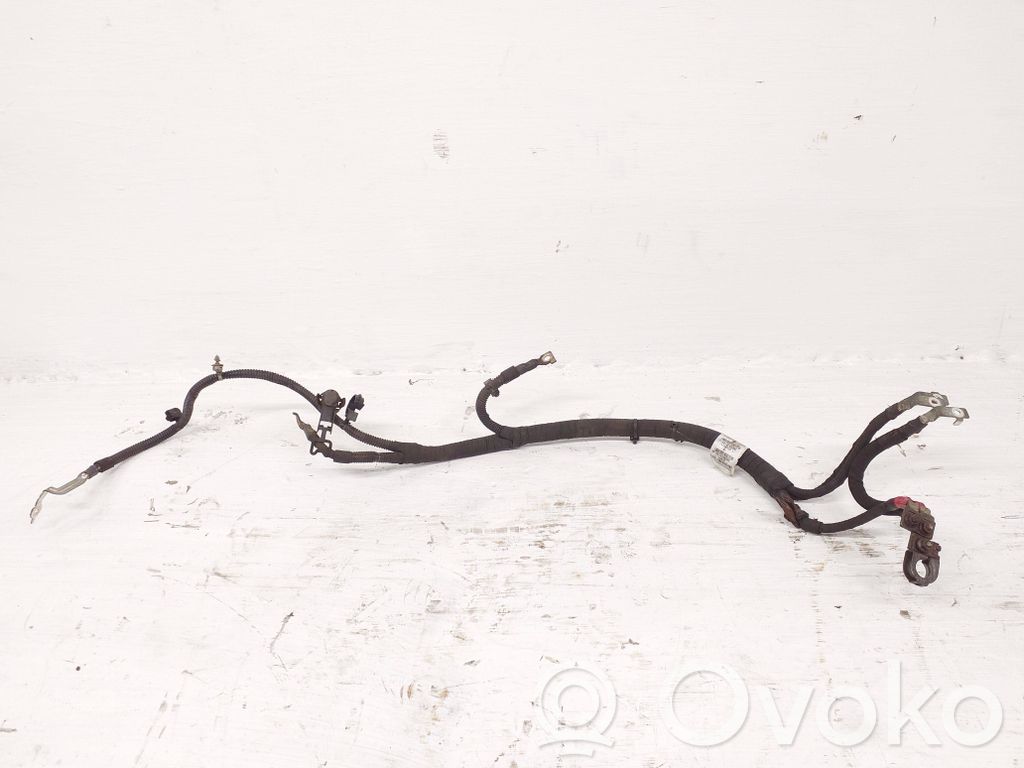 Jeep Cherokee KL Cable positivo (batería)