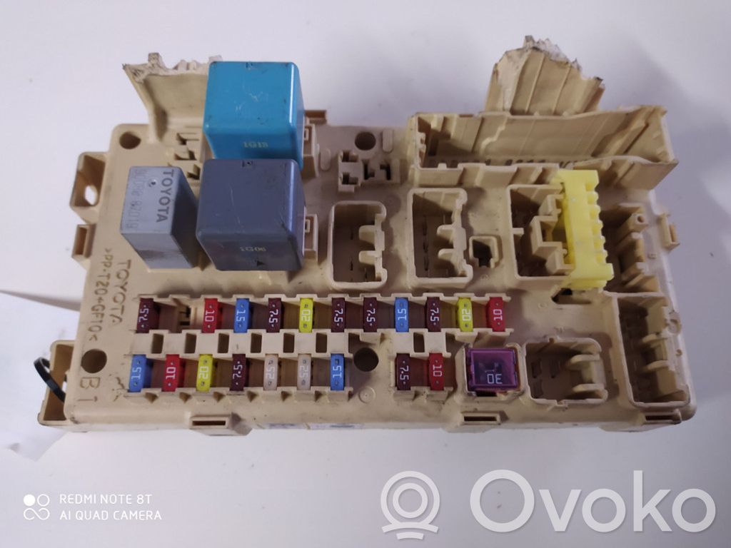 Toyota Corolla Verso AR10 Komforto modulis 