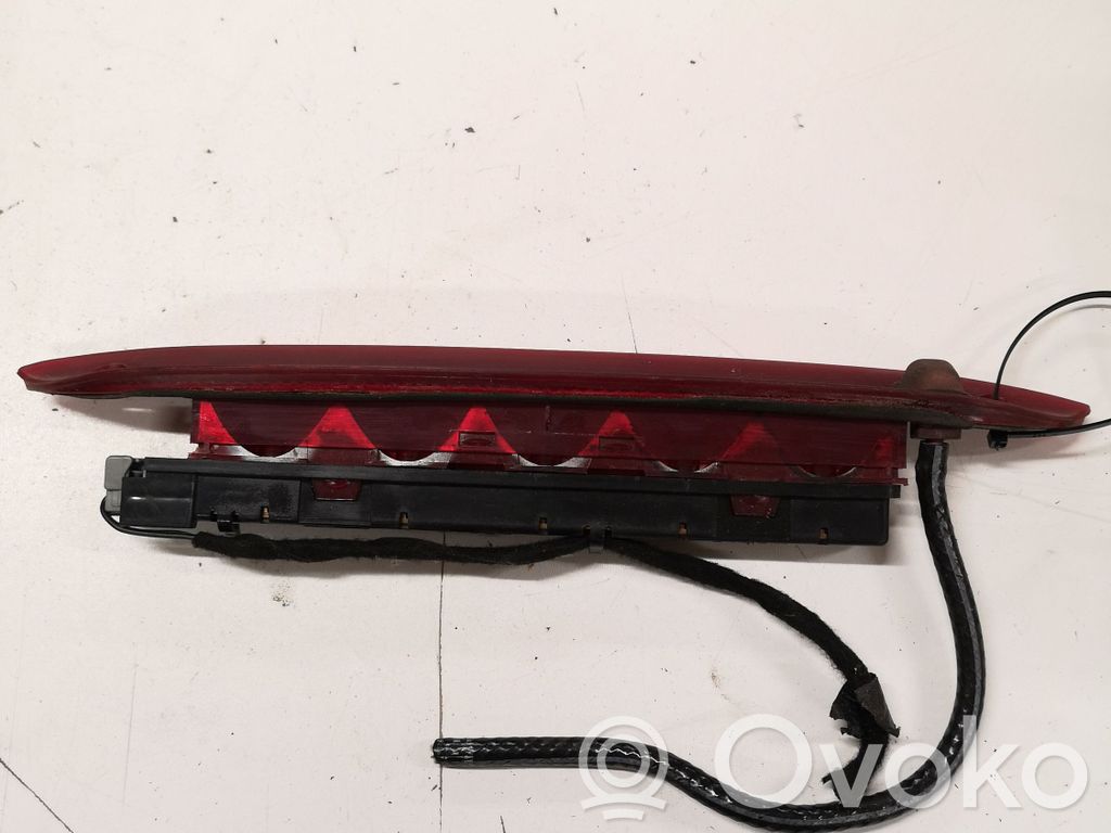 Ford Focus Third/center stoplight 