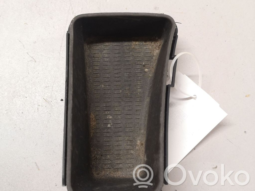 BMW 3 E90 E91 Glove box central console 
