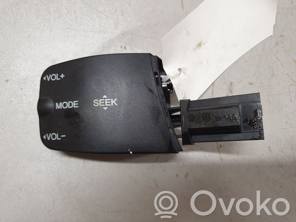 Sound control switch   758710,3M5T14K147
