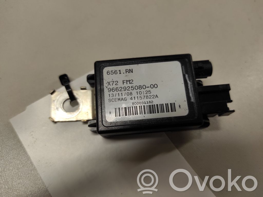 Citroen C5 Aerial antenna amplifier 