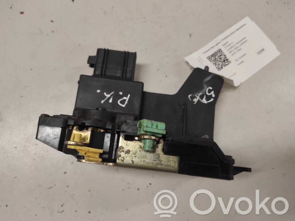 Jaguar S-Type Front door lock 