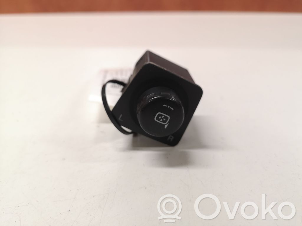 Opel Antara Wing mirror switch 