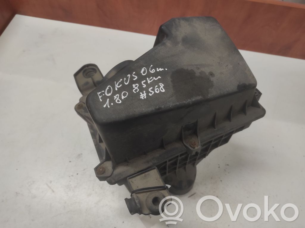 Ford Focus Air filter box 