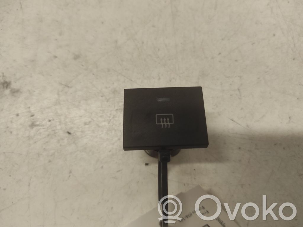 Ford Focus Windscreen/window heater switch 