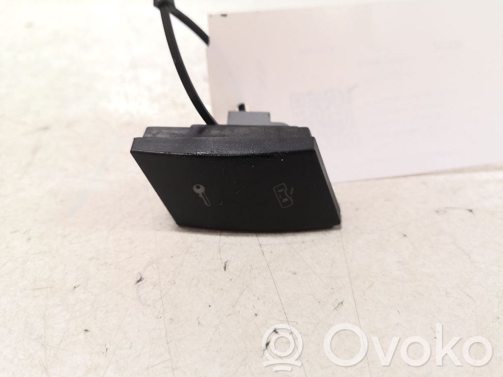Seat Ibiza IV (6J,6P) Central locking switch button 
