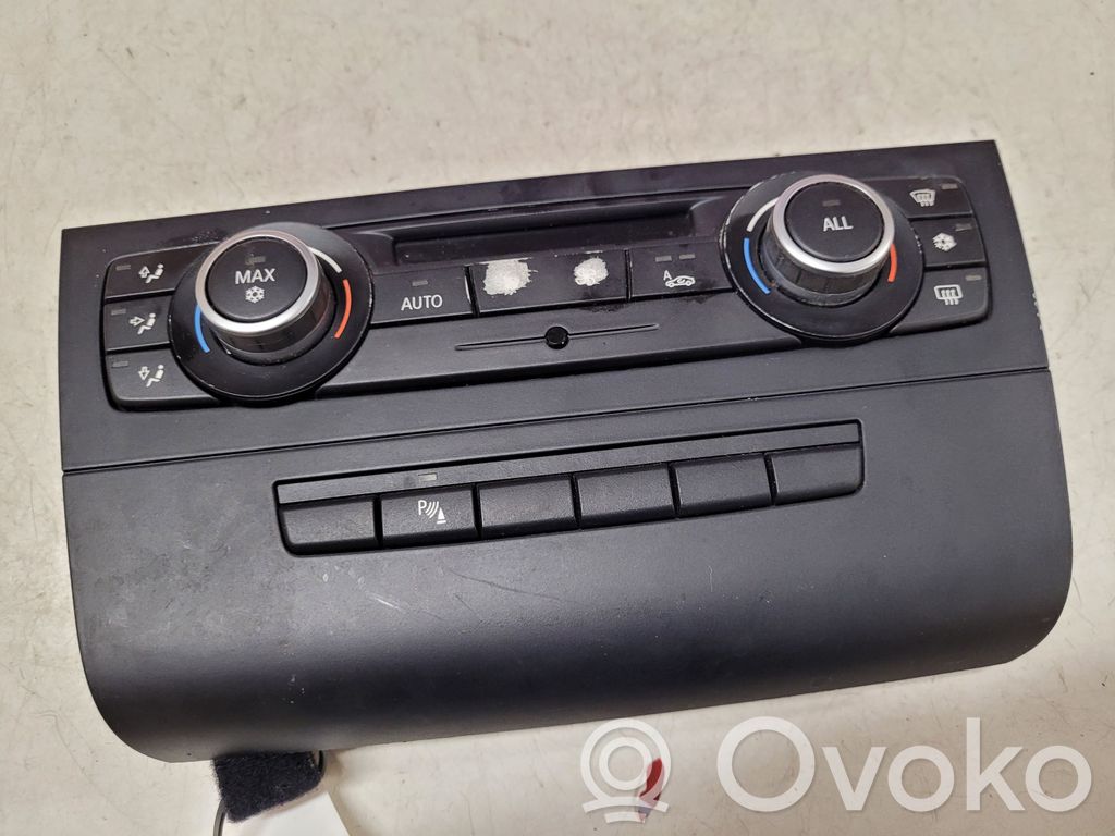 BMW 1 E81 E87 Climate control unit 
