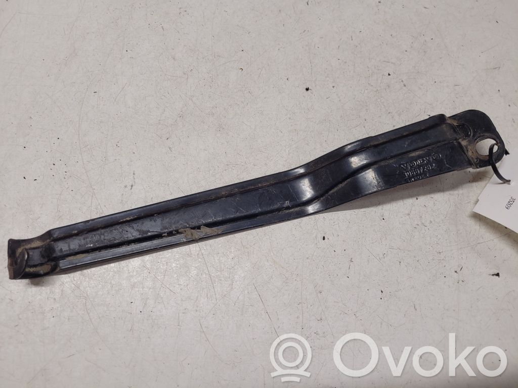 Volvo V70 Battery bracket 