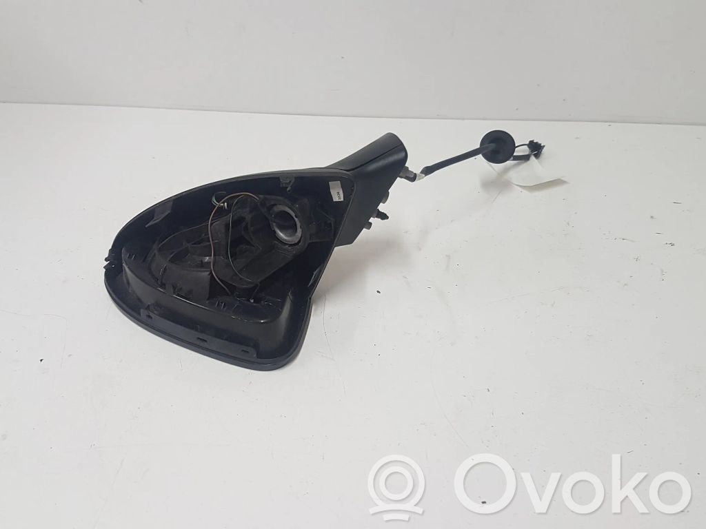 Opel Astra K Elektryczne lusterko boczne drzwi przednich 
