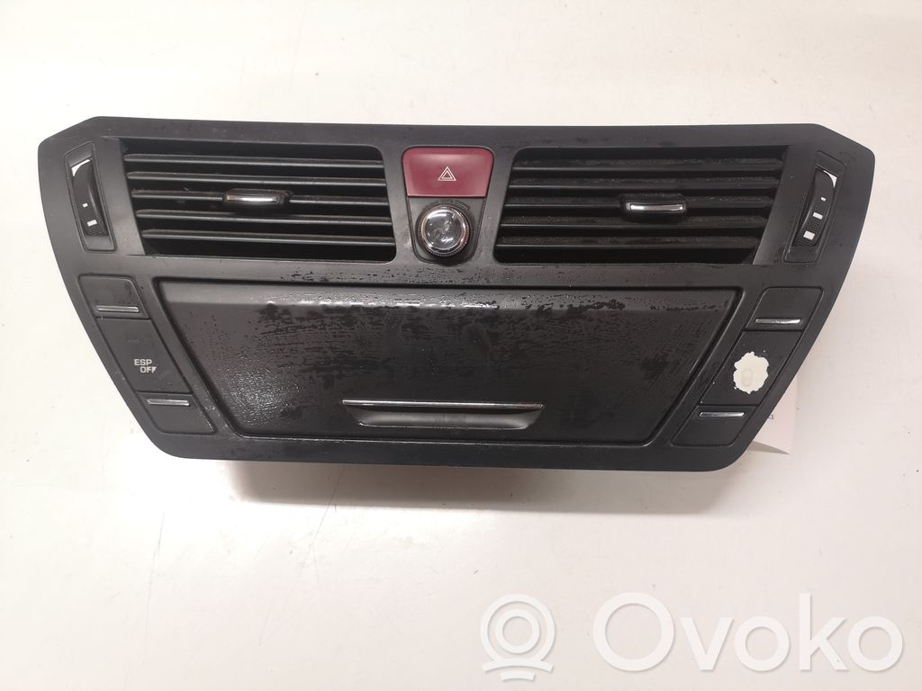 Citroen C4 I Picasso Luftausströmer Lüftungsdüse Luftdüse Mitte 