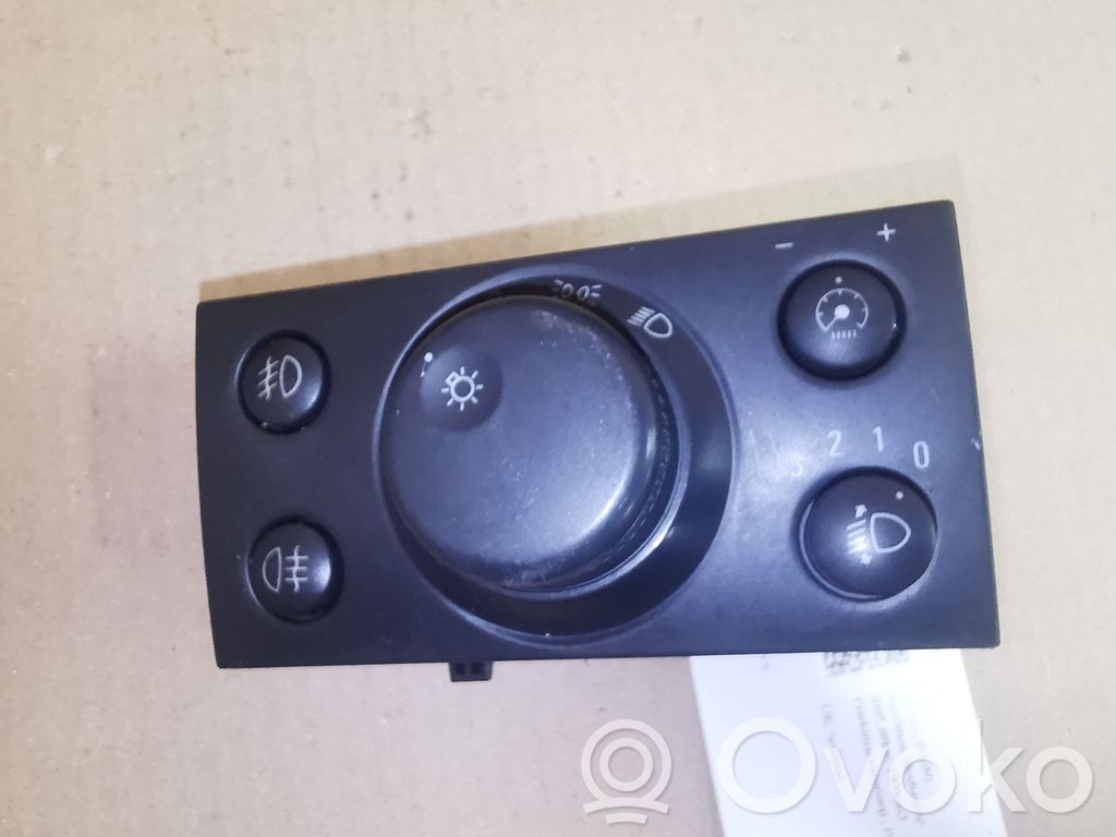 Opel Vectra C Light switch 