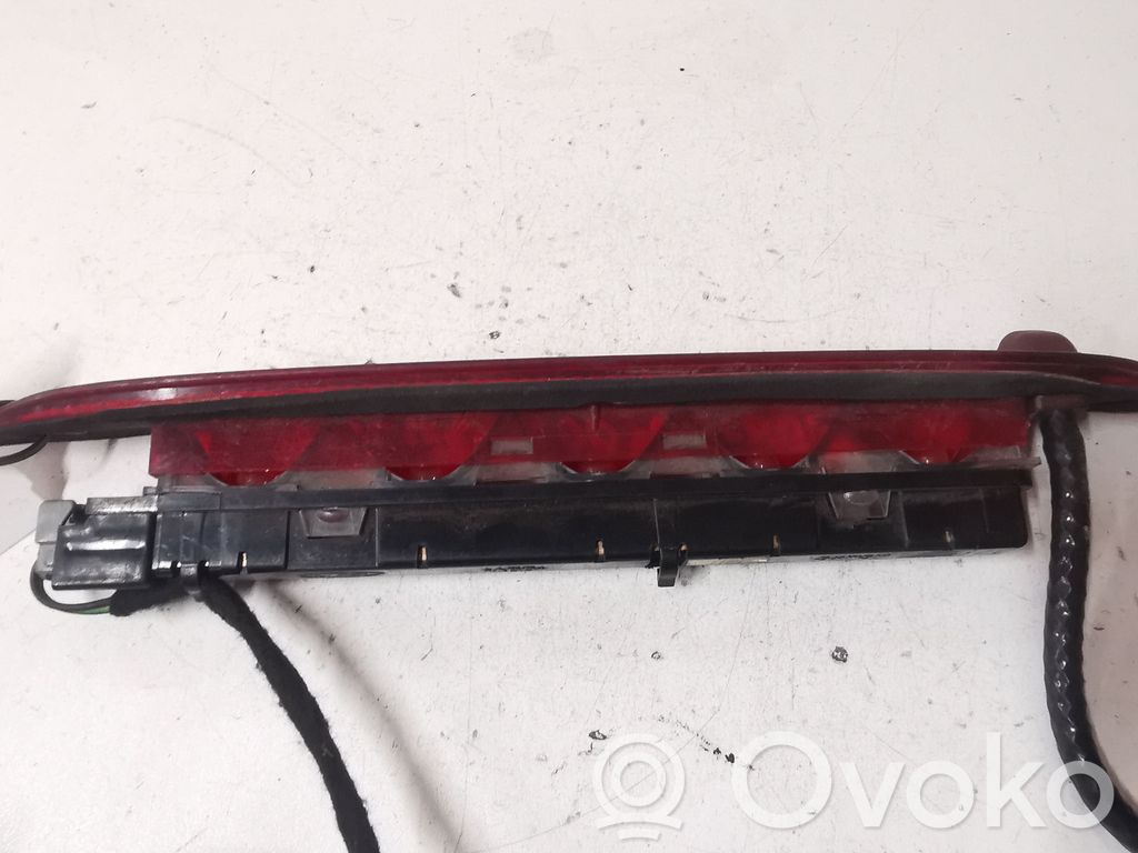Ford Focus Third/center stoplight 