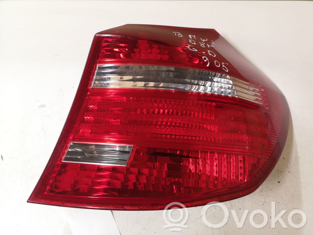 BMW 1 E81 E87 Galinis žibintas kėbule 
