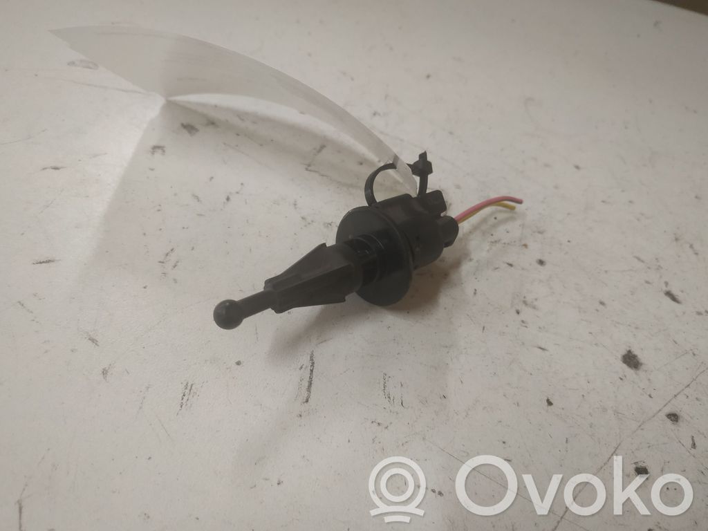 Outside/exterior temperature sensor   11163