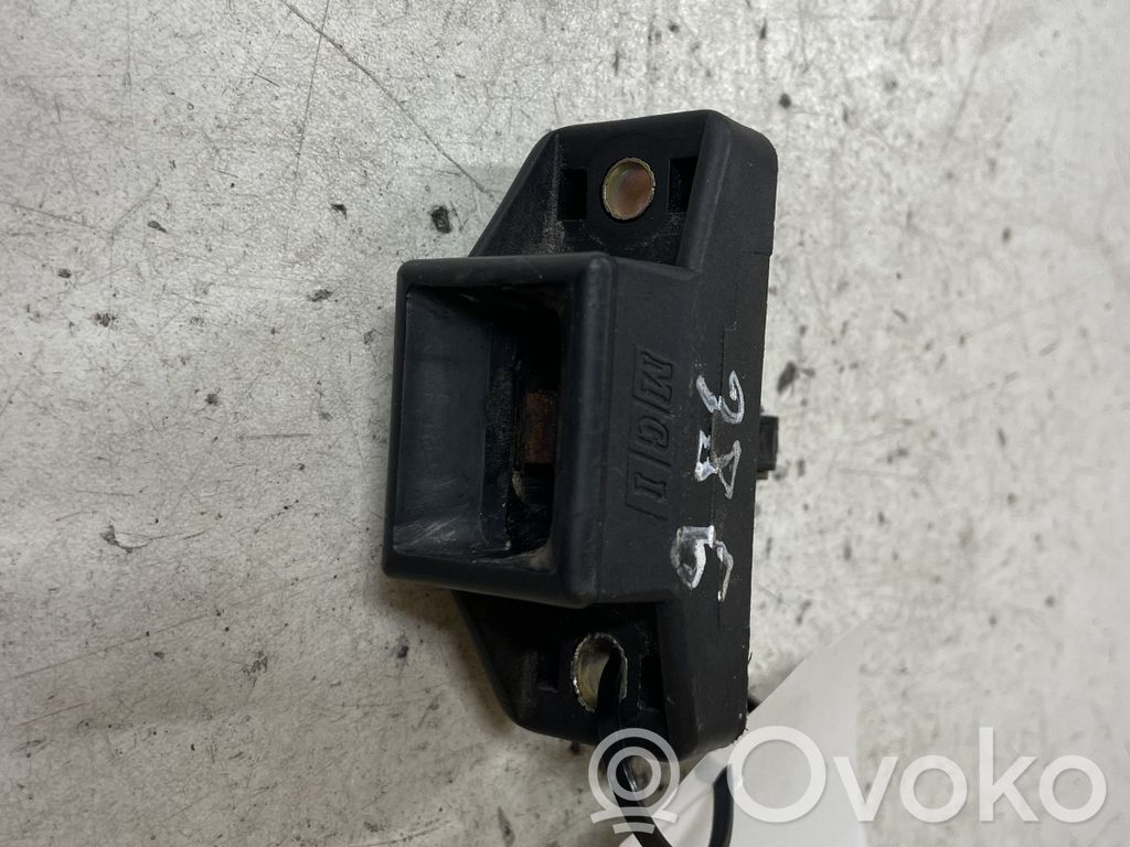 Renault Clio II Aizmugurējā pārsega slēdzene 