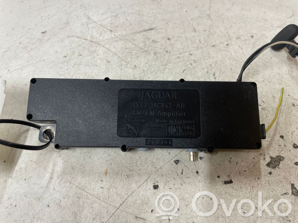 Jaguar X-Type Antenos stiprintuvas 